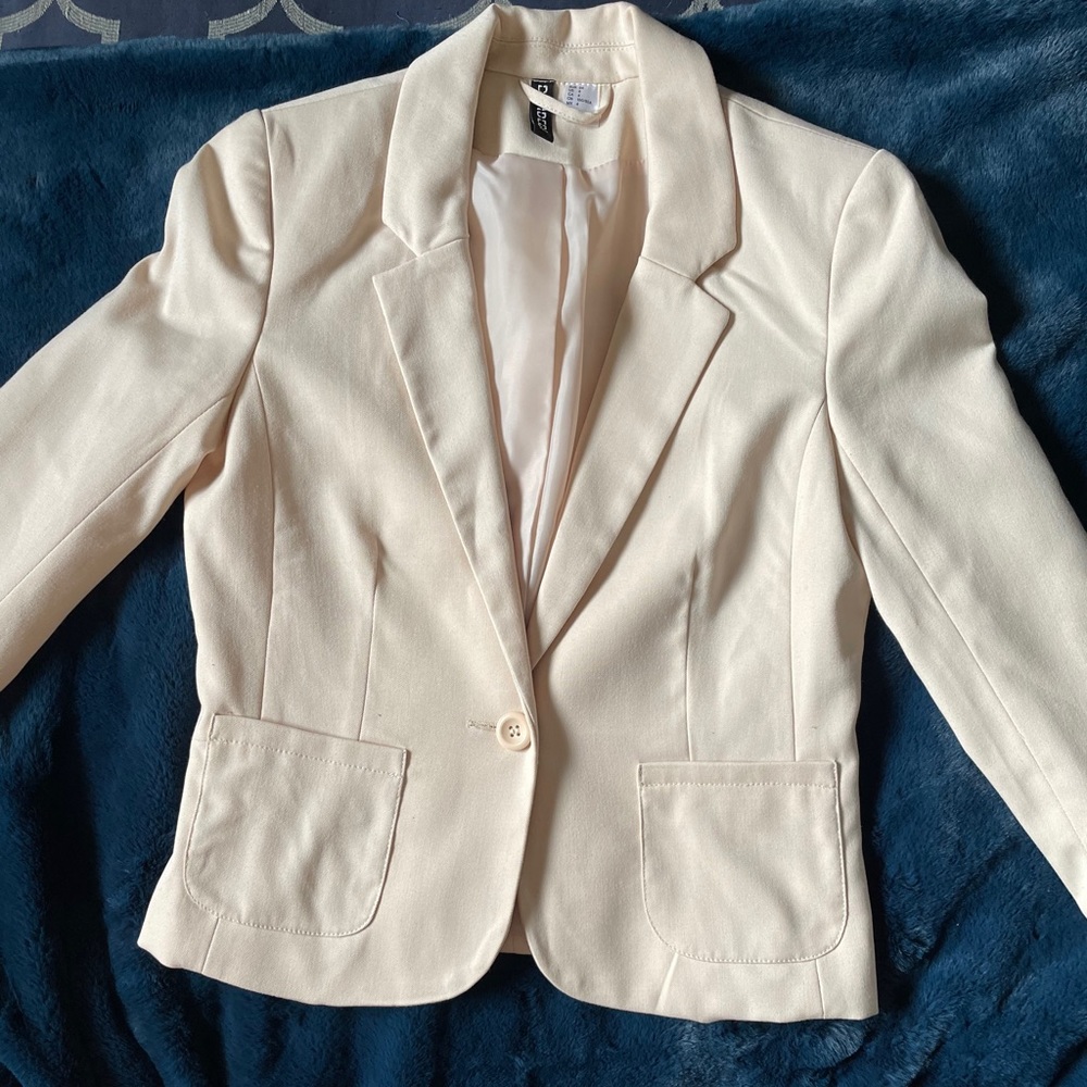 Blush blazer (never worn)